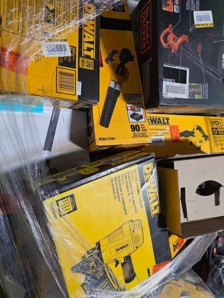 Dewalt Tools Pallet - Image 4