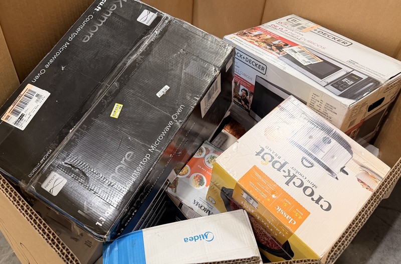 Target Electronics Truckload - Image 3